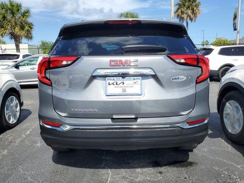 2021 GMC Terrain SLT