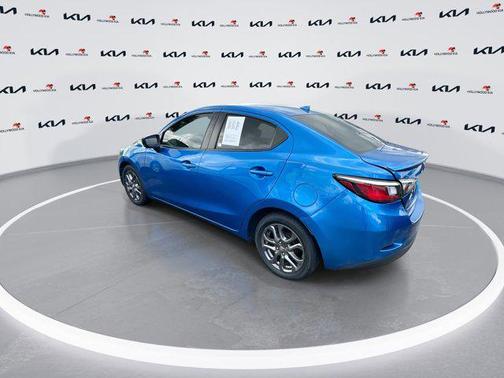 2019 Toyota Yaris Sedan LE