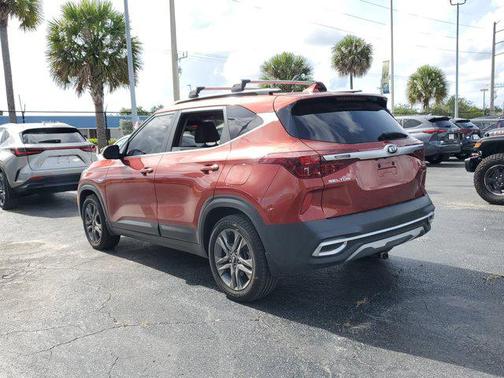 2021 Kia Seltos S