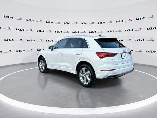 2020 Audi Q3 45 Premium