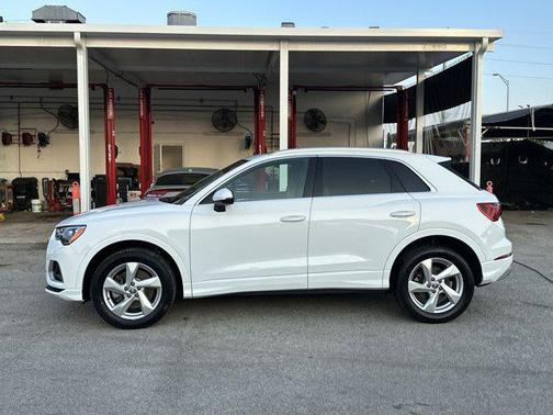 2020 Audi Q3 45 Premium