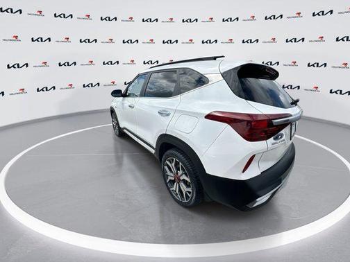 2022 Kia Seltos SX Turbo