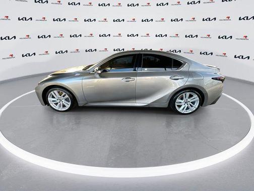 2022 Lexus IS 300 Base