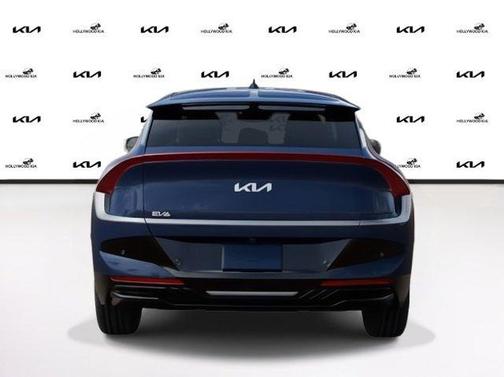 2025 Kia EV6 Light