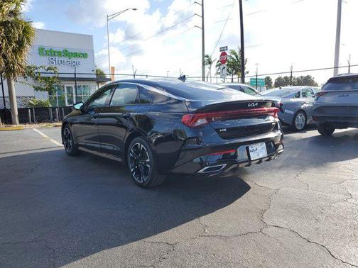2023 Kia K5 GT-Line