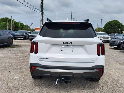 2025 Kia Sorento SX