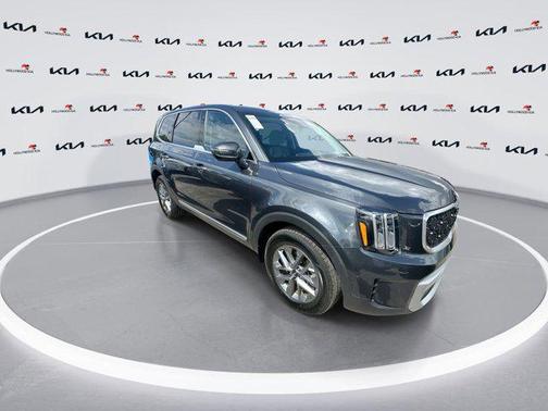2023 Kia Telluride LX