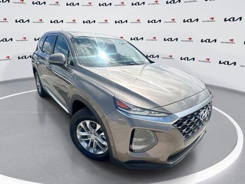 2019 Hyundai SANTA FE SE 2.4