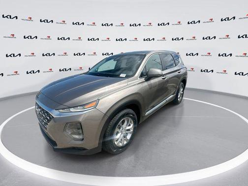 2019 Hyundai SANTA FE SE 2.4