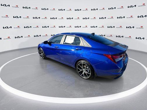 2021 Hyundai ELANTRA SEL