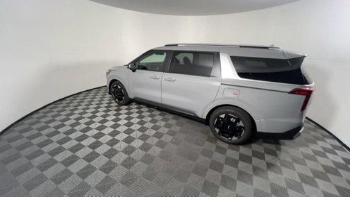 Ceramic Silver 2026 Kia Carnival EX