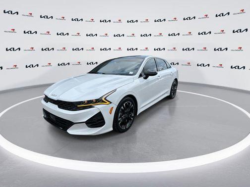 Glacial White Pearl 2024 Kia K5 GT-Line