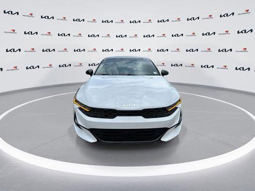 Glacial White Pearl 2024 Kia K5 GT-Line