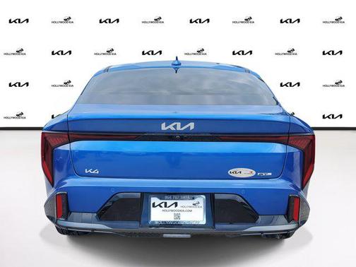 2025 Kia K4 GT-Line