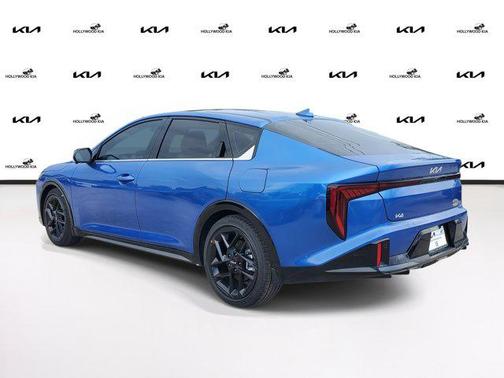 2025 Kia K4 GT-Line