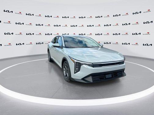 Morning Haze 2026 Kia K4 LXS