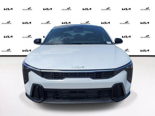2025 Kia K4 GT-Line Turbo