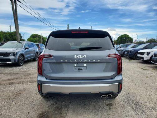 2025 Kia Telluride S