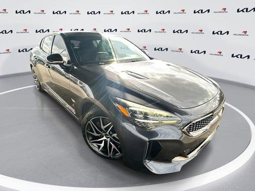 2022 Kia Stinger GT-Line