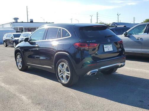 2022 Mercedes-Benz GLA 250 Base