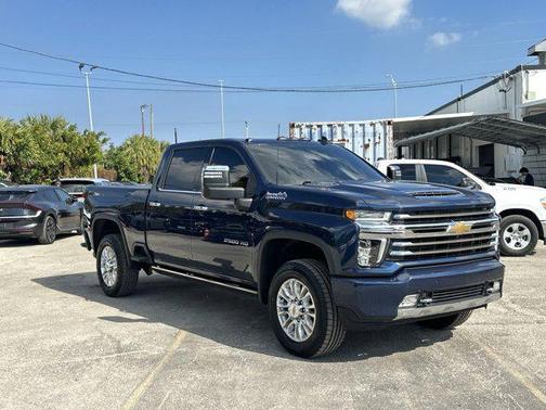 2022 Chevrolet Silverado 2500 High Country