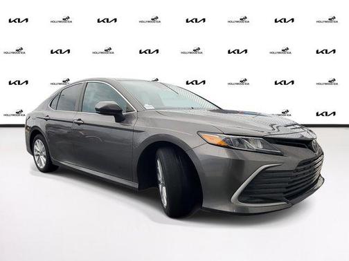2021 Toyota Camry LE