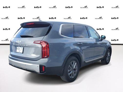 2024 Kia Telluride LX