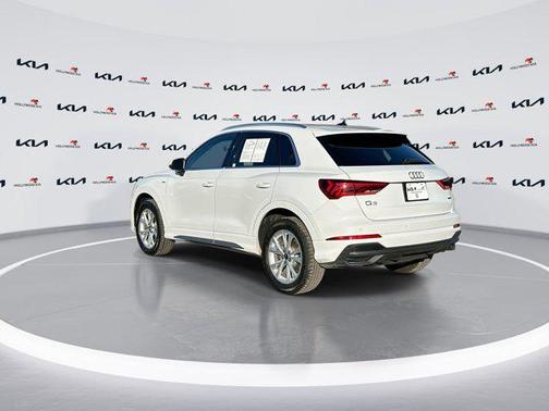 2024 Audi Q3 Premium 45 TFSI S line quattro Tiptronic