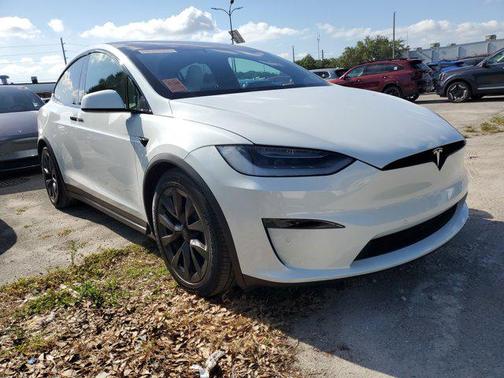 2022 Tesla Model X Plaid
