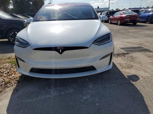 2022 Tesla Model X Plaid