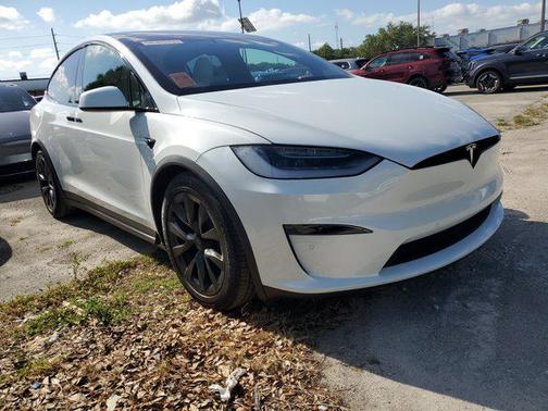 2022 Tesla Model X Plaid