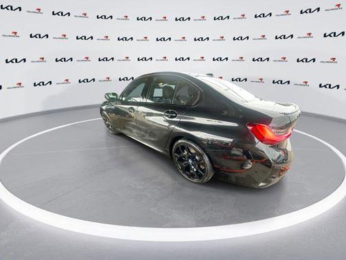 2025 BMW 330 i
