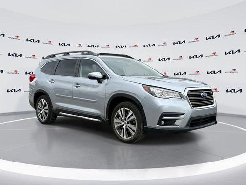 2022 Subaru Ascent Limited 8-Passenger