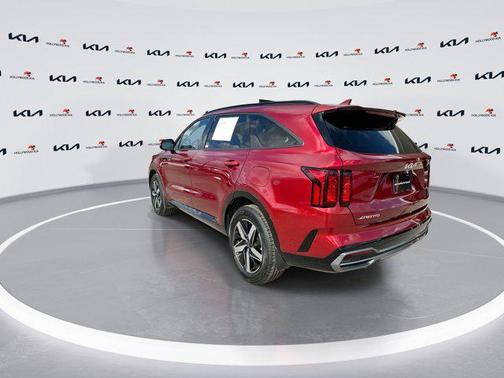2023 Kia Sorento S