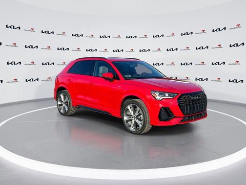 Tango Red Metallic 2022 Audi Q3 45 S line Premium Plus