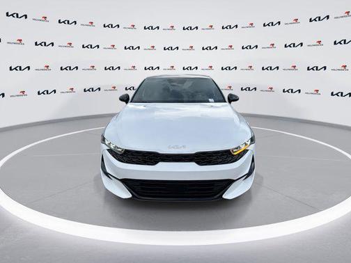 Glacial White Pearl 2024 Kia K5 GT-Line