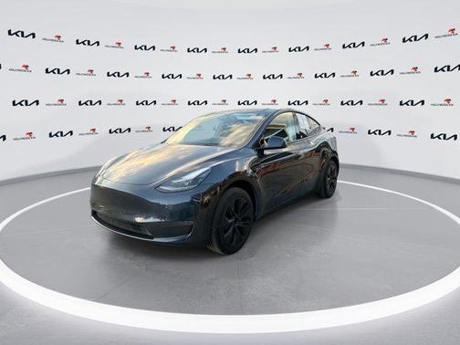 2024 Tesla Model Y Long Range Single Motor Rear-Wheel Drive