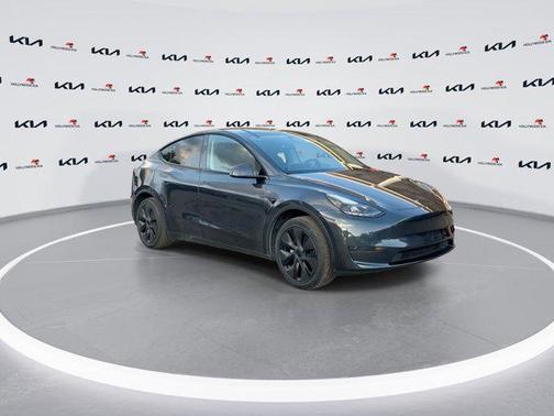 2024 Tesla Model Y Long Range Single Motor Rear-Wheel Drive