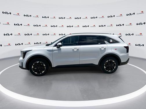Glacial White Pearl 2026 Kia Sorento S