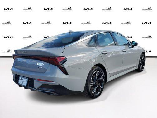 2025 Kia K5 GT-Line
