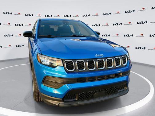 2024 Jeep Compass Sport
