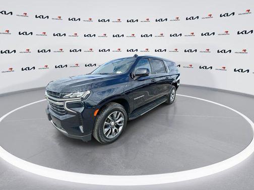2021 Chevrolet Suburban LT