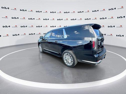 2023 Cadillac Escalade ESV Premium Luxury