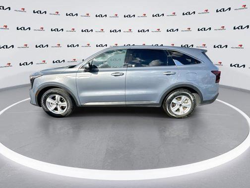 2024 Kia Sorento LX