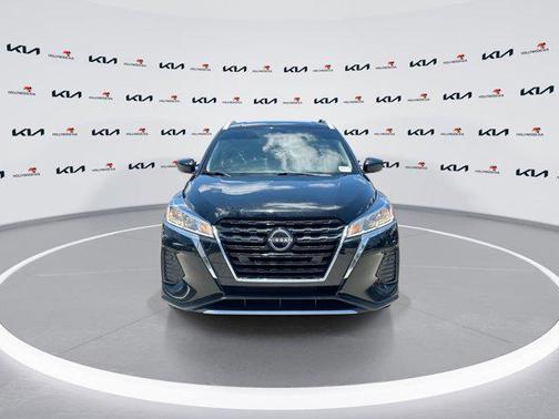 2022 Nissan Kicks SV