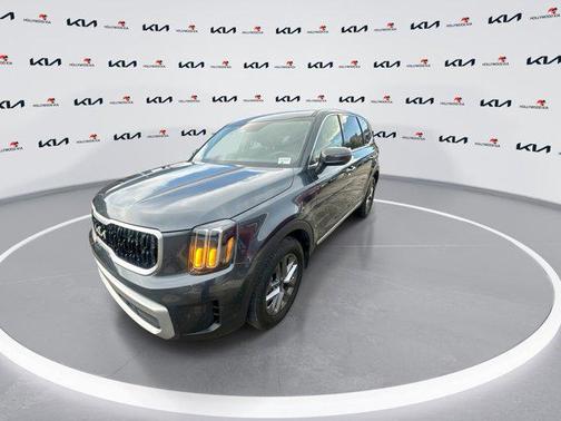 2024 Kia Telluride LX