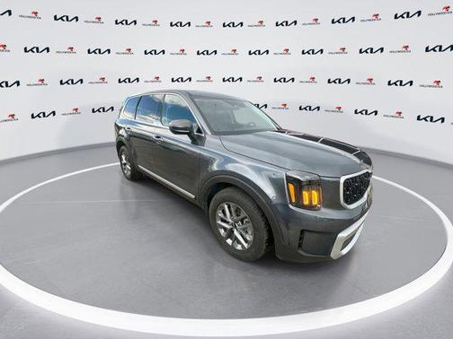 2024 Kia Telluride LX