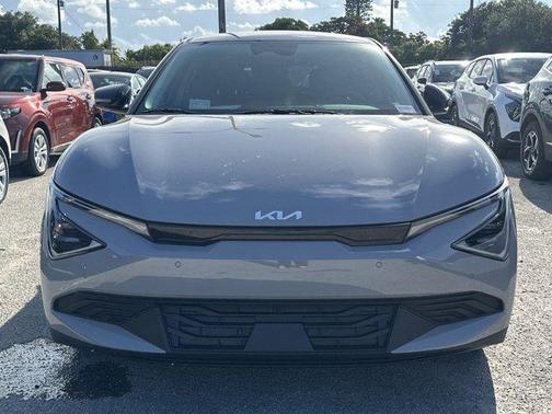 2025 Kia EV6 Light Long Range