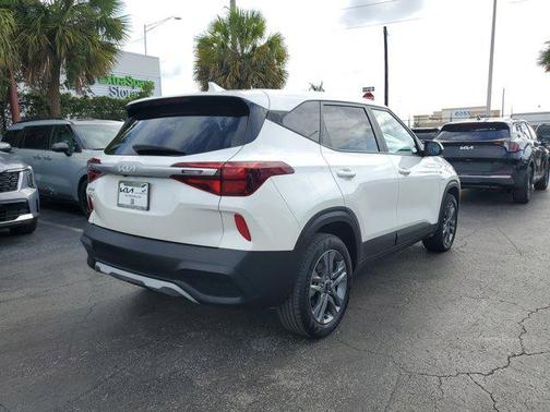 2022 Kia Seltos LX