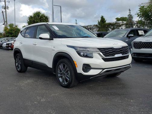 2022 Kia Seltos LX